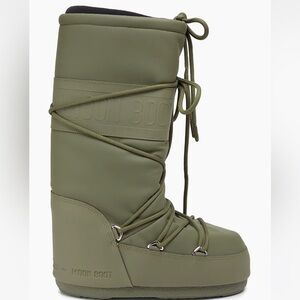 Moon Boot Women's Olive Winter Boots